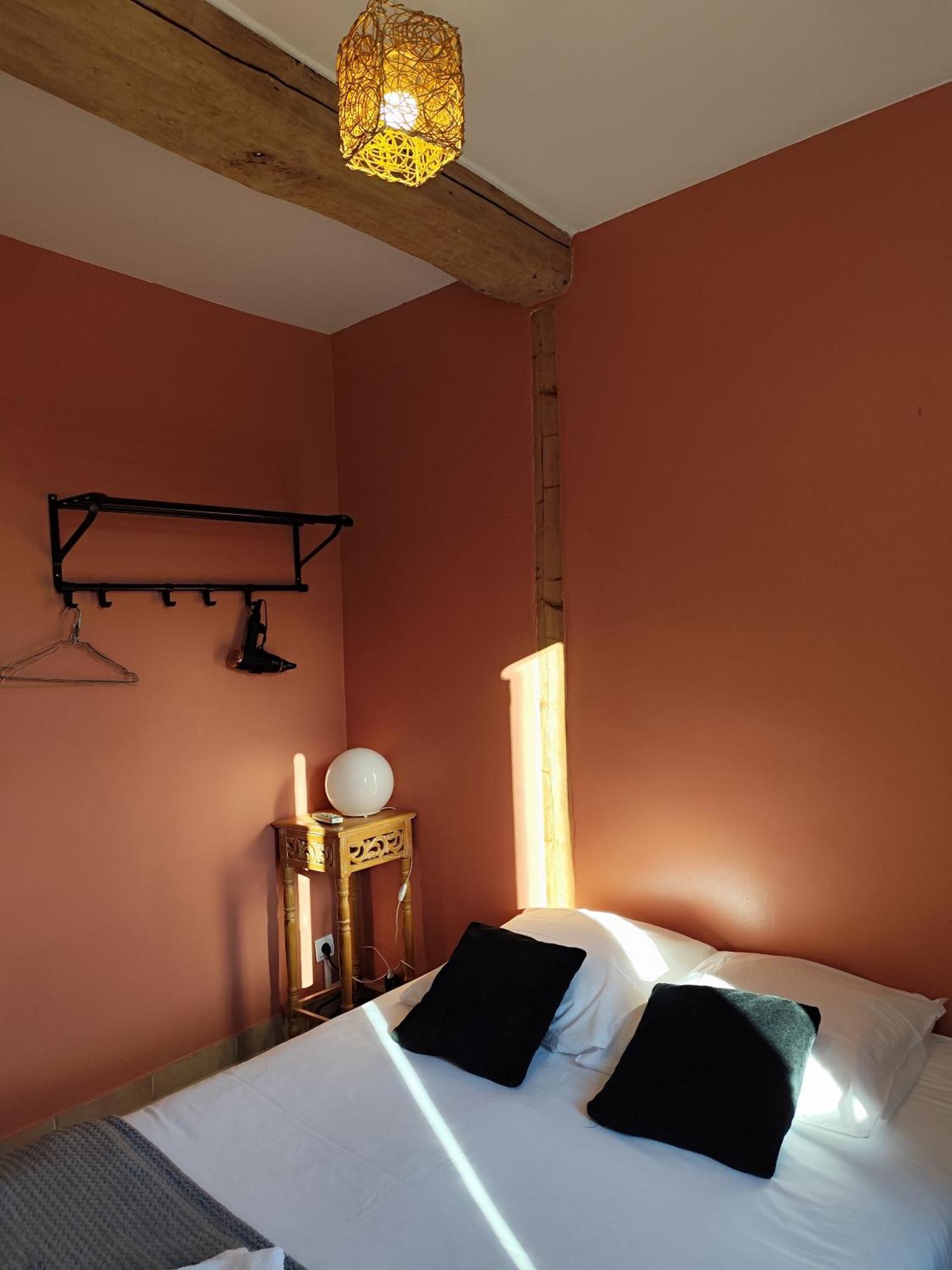 Hotel De La Place Loyettes Luaran gambar
