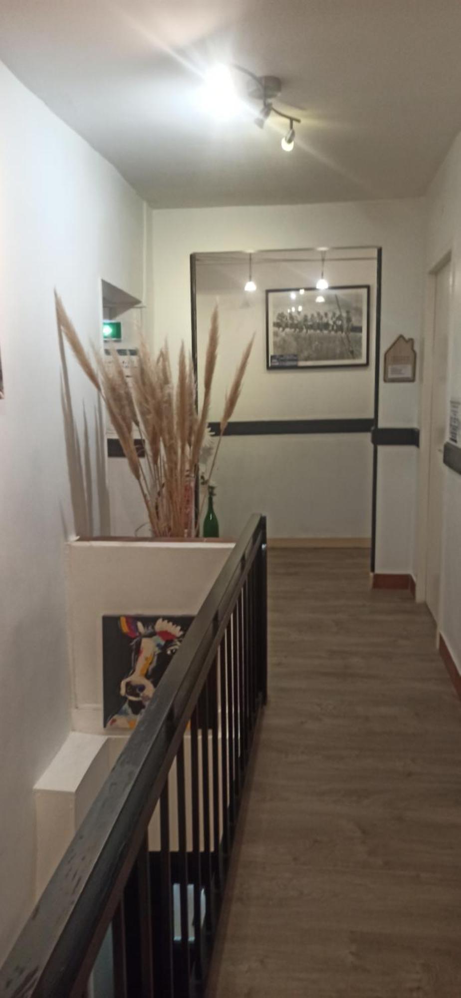Hotel De La Place Loyettes Luaran gambar